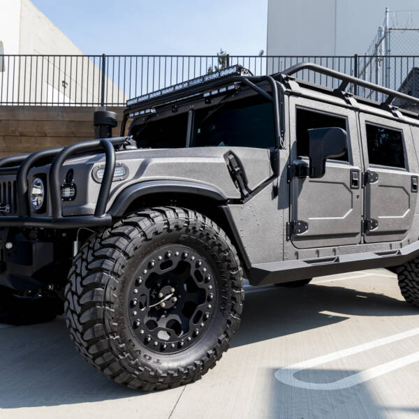 Predator Inc., Hummer H1 & HMMWV Hummer Sales