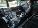 2002 Hummer H1 Wagon Center console
